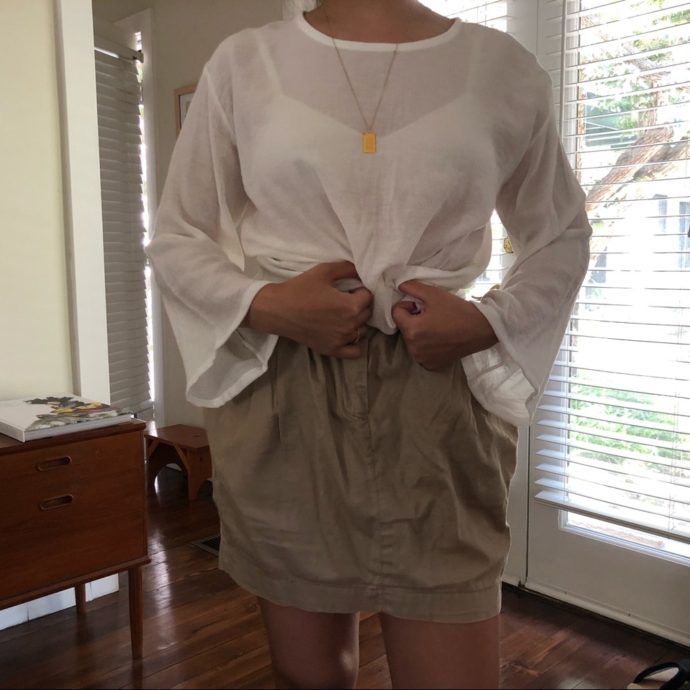 Beautiful white top with wide sleeves